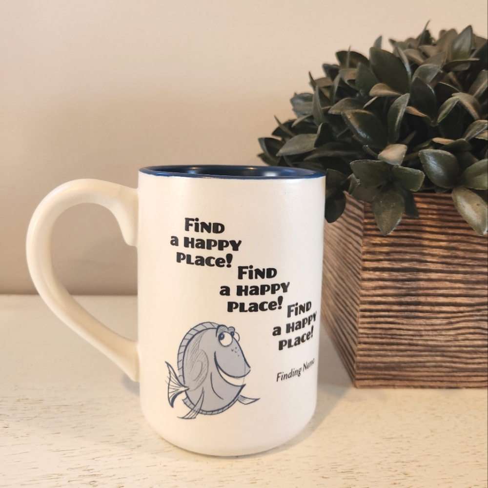 Disney's Hallmark - Finding Nemo "Find a Happy Place" Dory Mug
